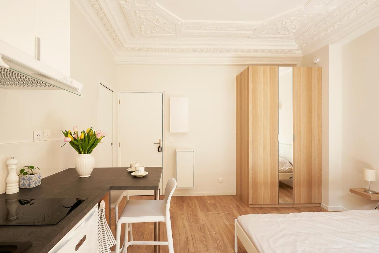 La Marquisiere Apartment Versailles Bagian luar foto